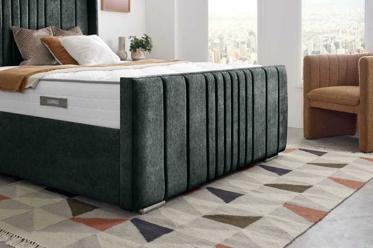 Cambridge Upholstered Bed