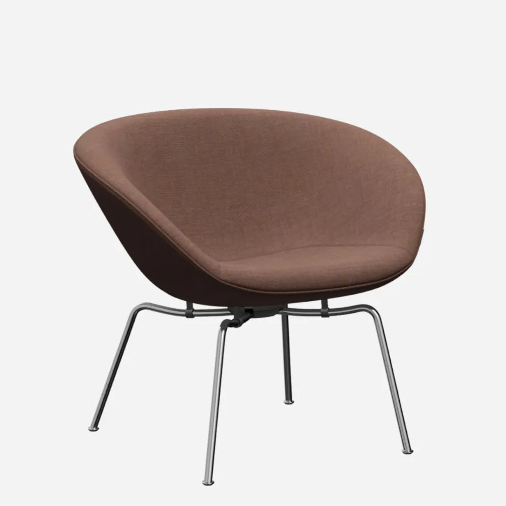 Fritz Hansen Pot™ Chair Upholstered