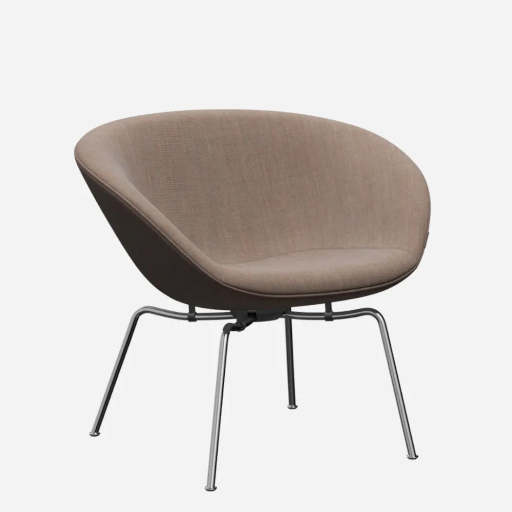 Fritz Hansen Pot™ Chair Upholstered