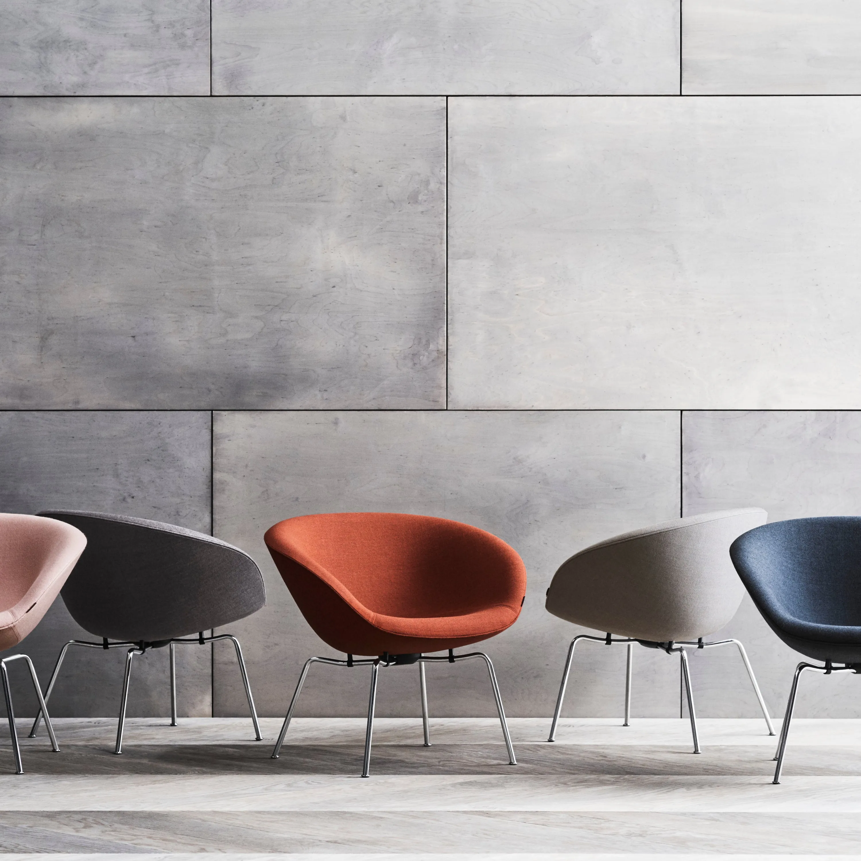 Fritz Hansen Pot™ Chair Upholstered