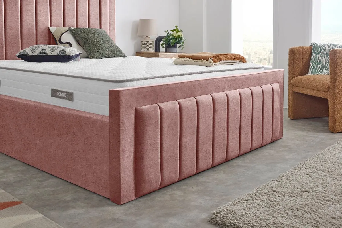 Hamilton Upholstered Bed