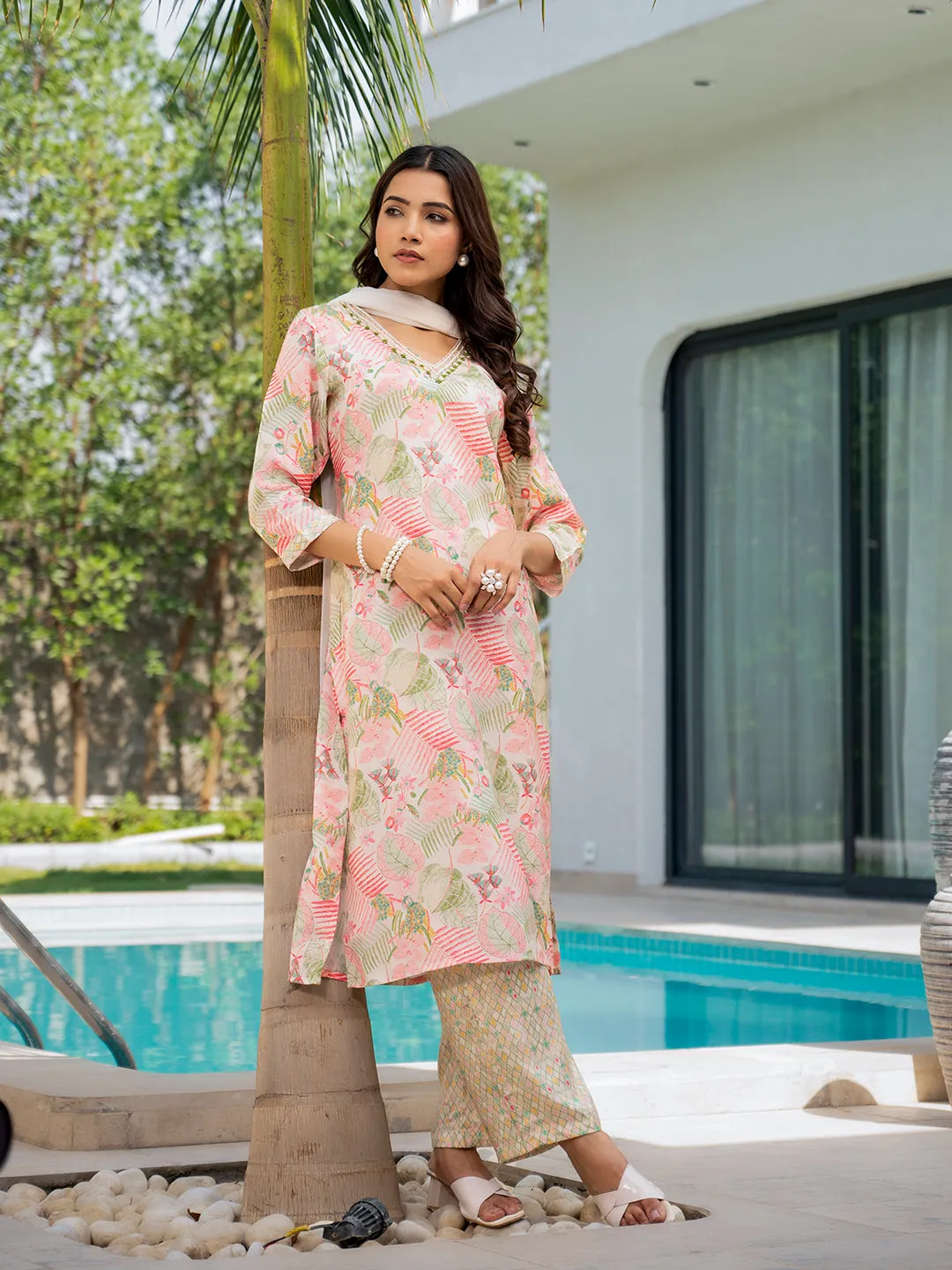 Jashvi Cream Embroidered & Floral Print Muslin Kurta Set