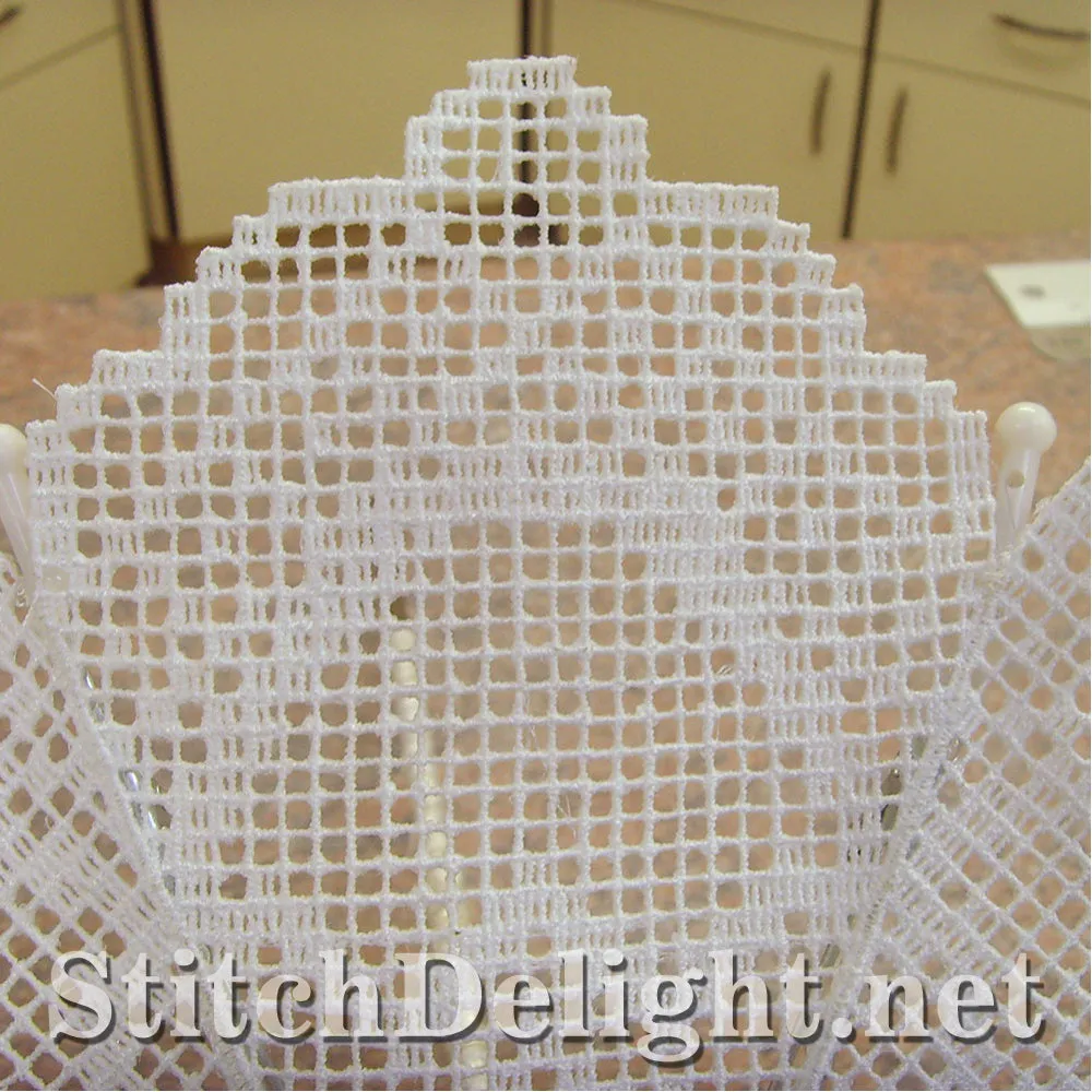 SD0509 Fillet Crochet Doily